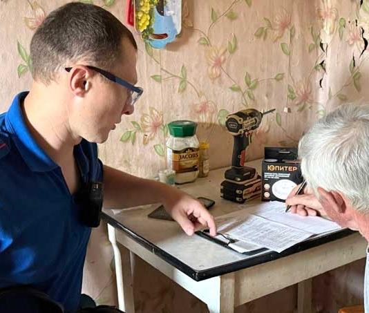 «Дом без пожара»: спасатели Мстиславщины помогают жителям сделать жильё безопаснее.