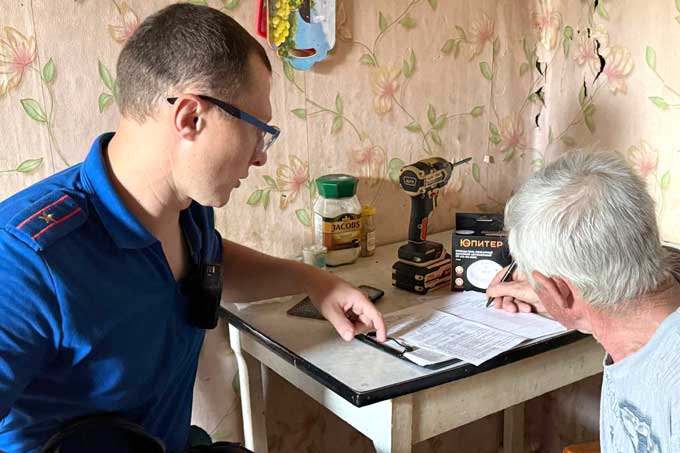 «Дом без пожара»: спасатели Мстиславщины помогают жителям сделать жильё безопаснее.