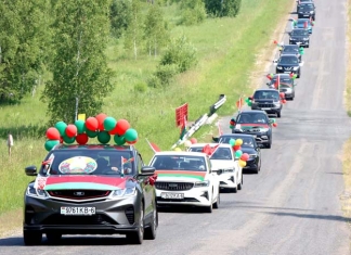 В Мстиславле автопробег ко Дню Независимости объединил жителей района.