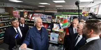 От торговли на селе до сотрудничества с Алжиром. Чем запомнилась неделя Президента Беларуси