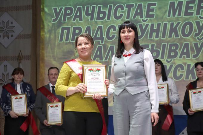 Соцработник спешит на помощь. Что главное в работе Виктории Романенко