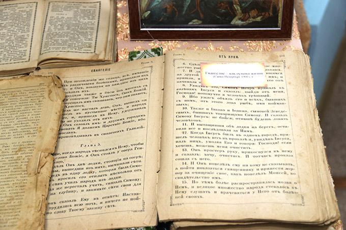 Летопись в образах: как в Мстиславле сохраняют народные иконы и духовное наследие