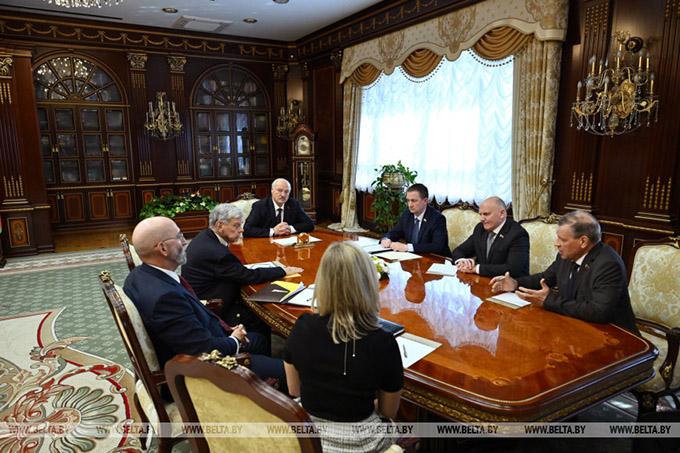 Неделя Президента Беларуси: единство, переговоры с США и развитие аграрной отрасли