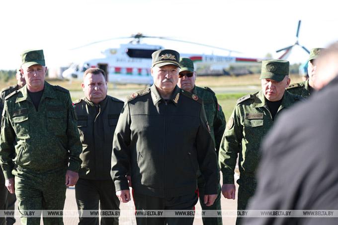 Парламентская сессия, лицензирование и крупный бизнес: итоги недели Президента