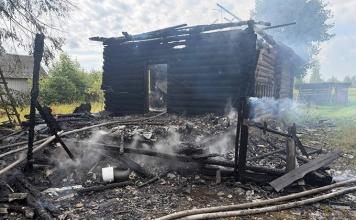Пожар в Мстиславском районе: огонь уничтожил жилой дом Пожар в Мстиславском районе: огонь уничтожил жилой дом
