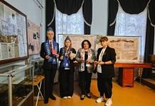 Какими ценными экспонатами пополнила фонды районного музея Подсолтовская СШ Какими ценными экспонатами пополнила фонды районного музея Подсолтовская СШ