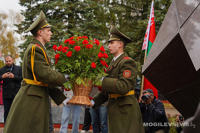 83-я годовщина битвы: как в Ленино почтили подвиг советских и польских солдат