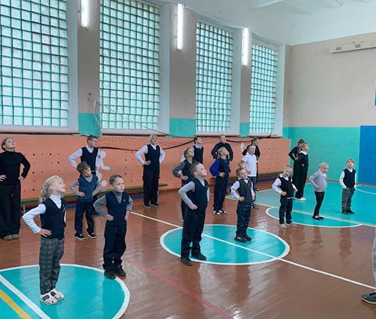 Настольный теннис, волейбол и осенний забег: как прошла Неделя спорта в Мушинской школе